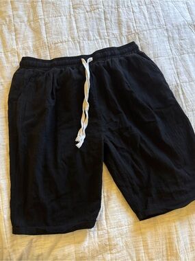 Black Drawstring Linen-Blend Shorts